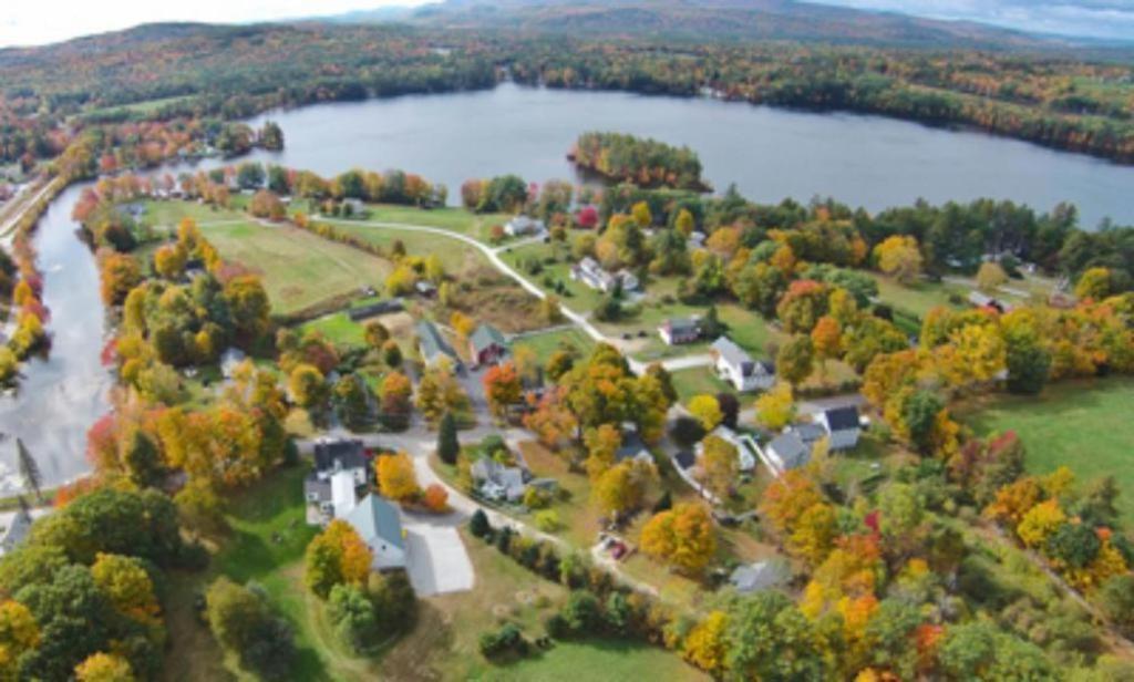 Highland Lake Inn Andover Экстерьер фото