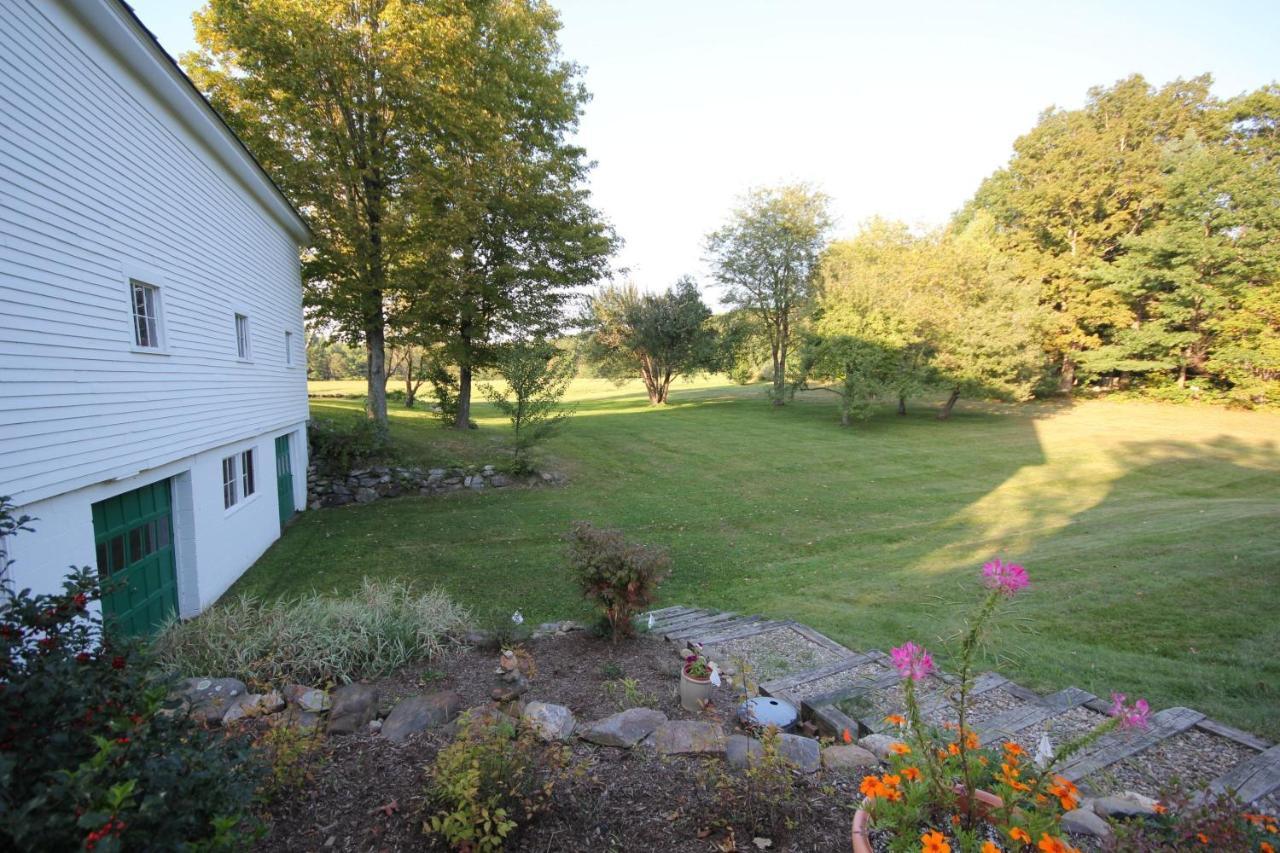 Highland Lake Inn Andover Экстерьер фото