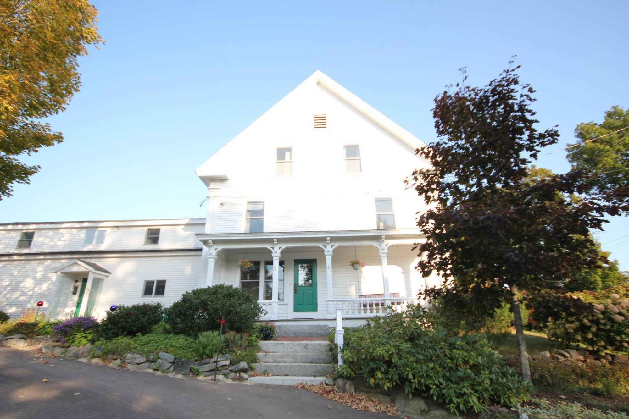 Highland Lake Inn Andover Экстерьер фото