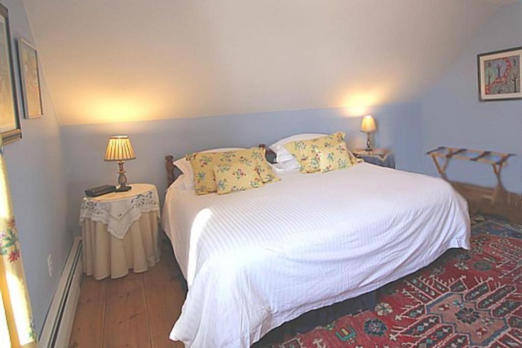 Highland Lake Inn Andover Экстерьер фото